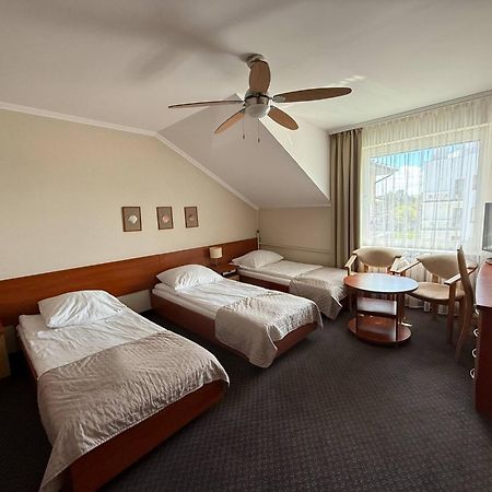 Hotel La Siesta & Medical Spa Jastrzebia Gora Exterior photo